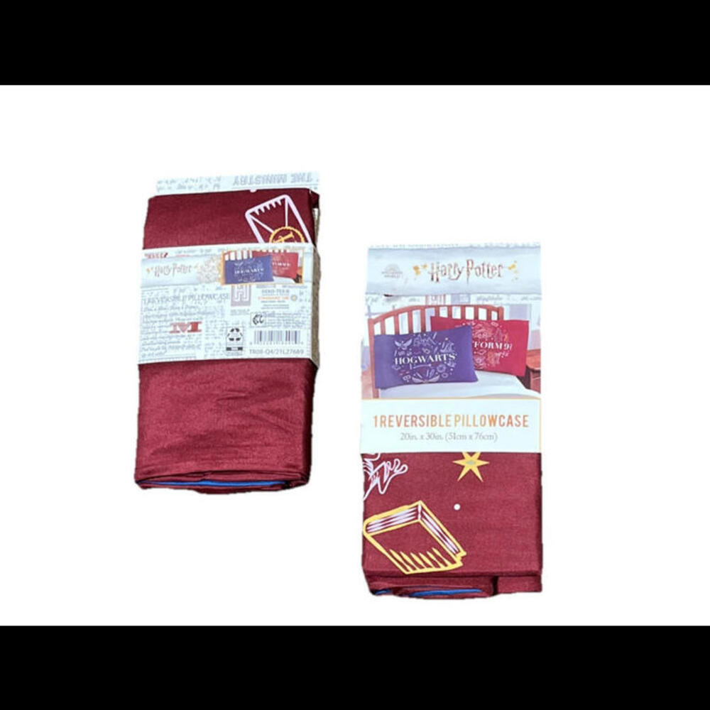 Harry Potter Bedroom  Hogwarts Platform 9 ¾ Reversible Pillowcases 20" x 30"